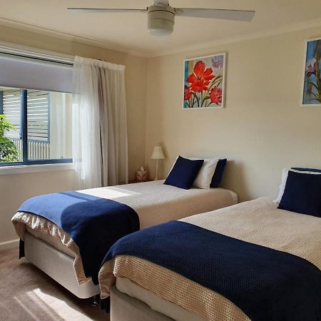 Abalone Guest Accommodation Lakes Entrance Extérieur photo