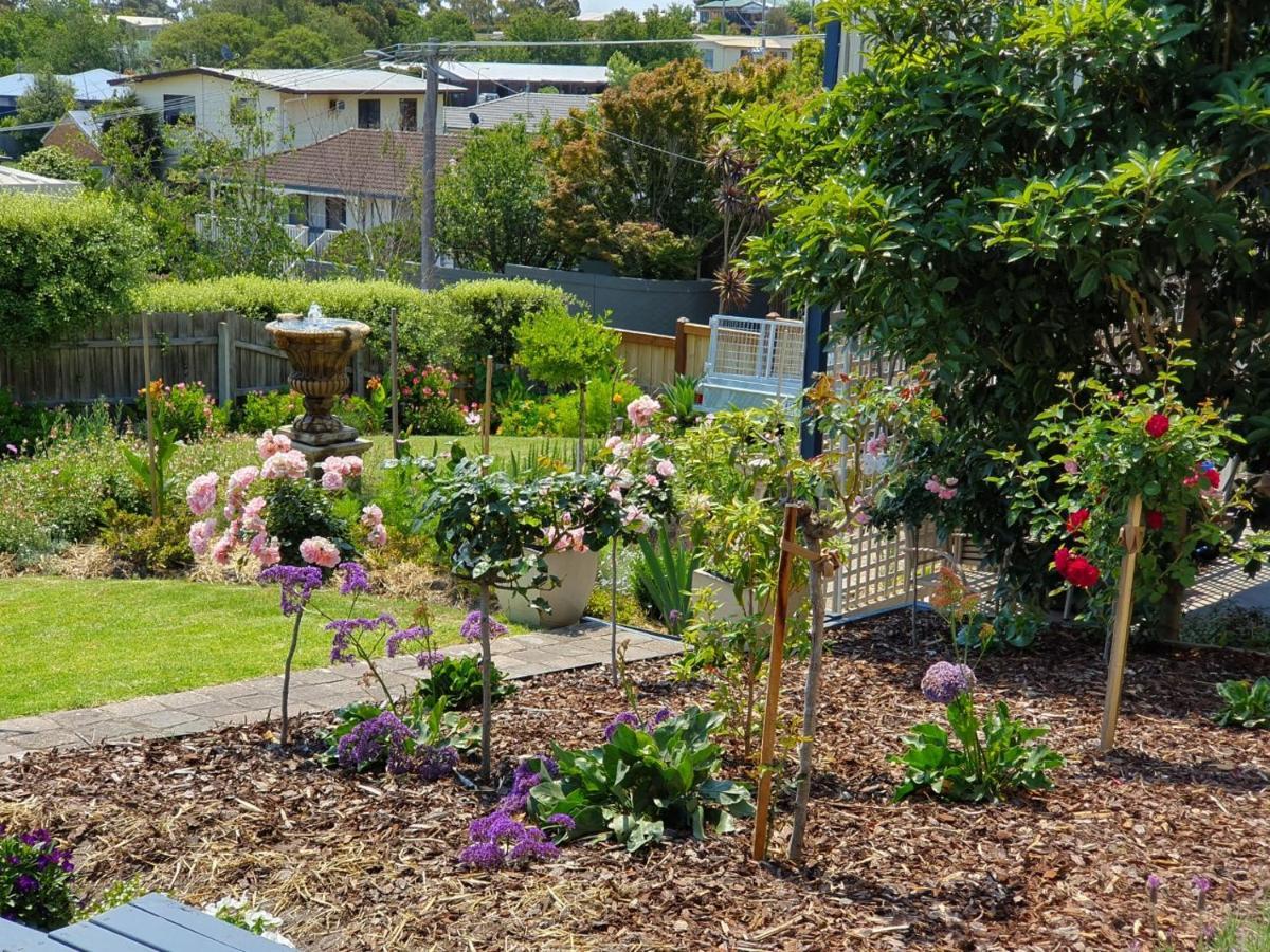 Abalone Guest Accommodation Lakes Entrance Extérieur photo