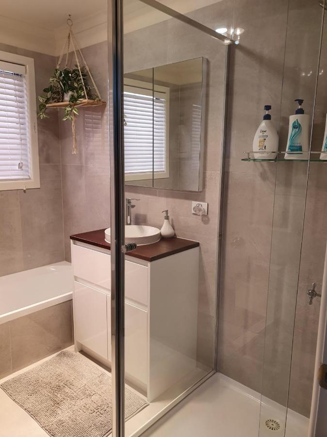 Abalone Guest Accommodation Lakes Entrance Extérieur photo